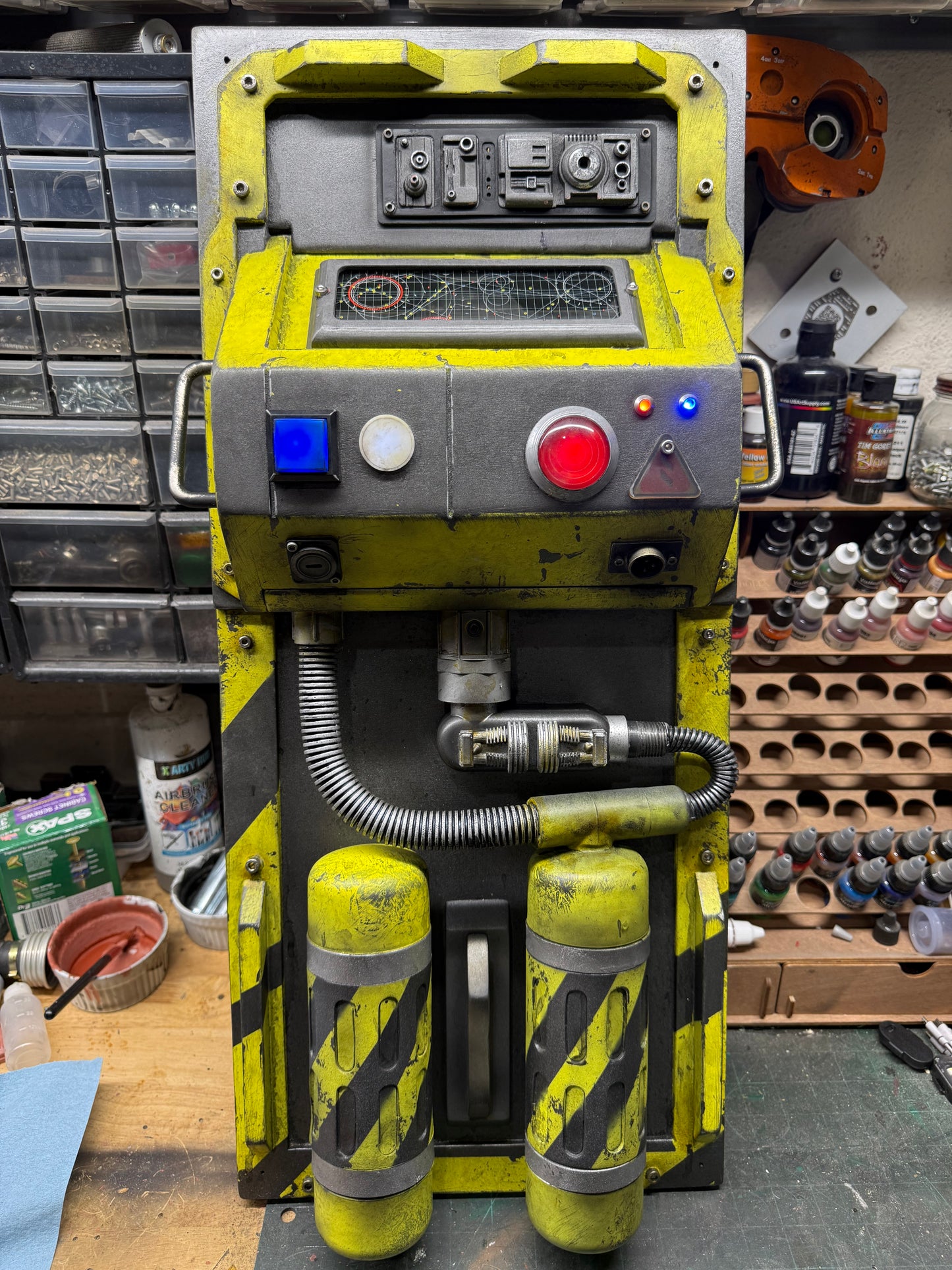Star Wars or aliens wall panel